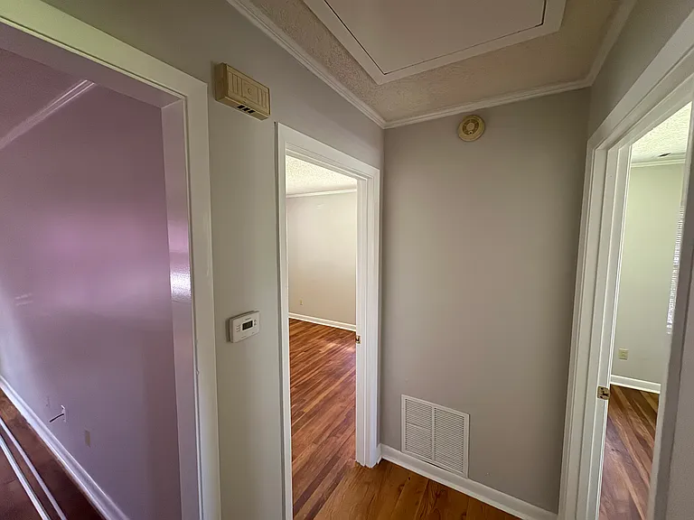 3554 Venable Rd — Photo 10
