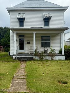 906 4th St, Saint Marys, WV, 26170