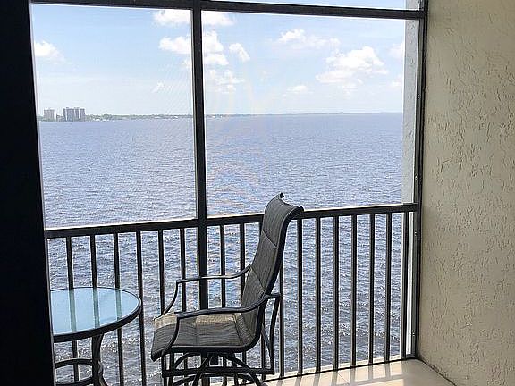 5th image of 3300 N Key Dr APT 6C