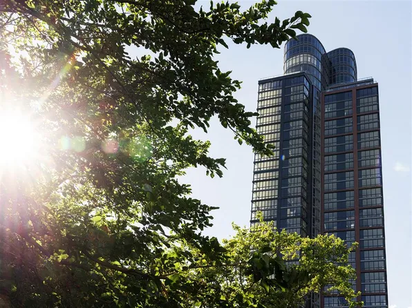 2 Blue Slip image 1 of 38