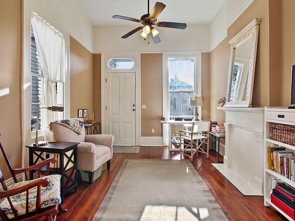 4th image of 2115 Josephine St