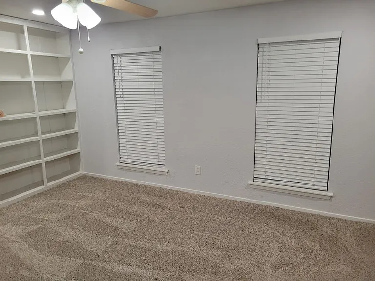 1606 Richforest Dr — Photo 16
