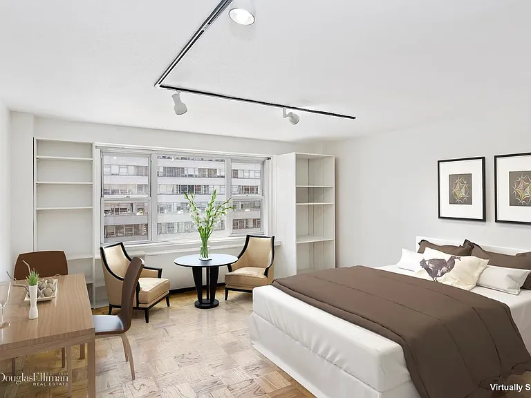 220 E 60th St #10G — Photo 1
