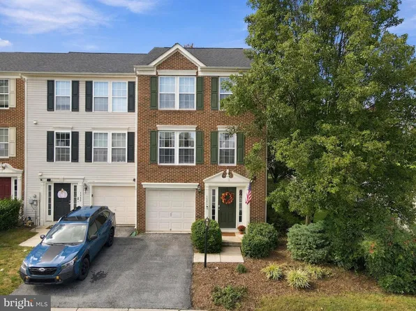 1357 Steed St, Ranson, WV 25438
