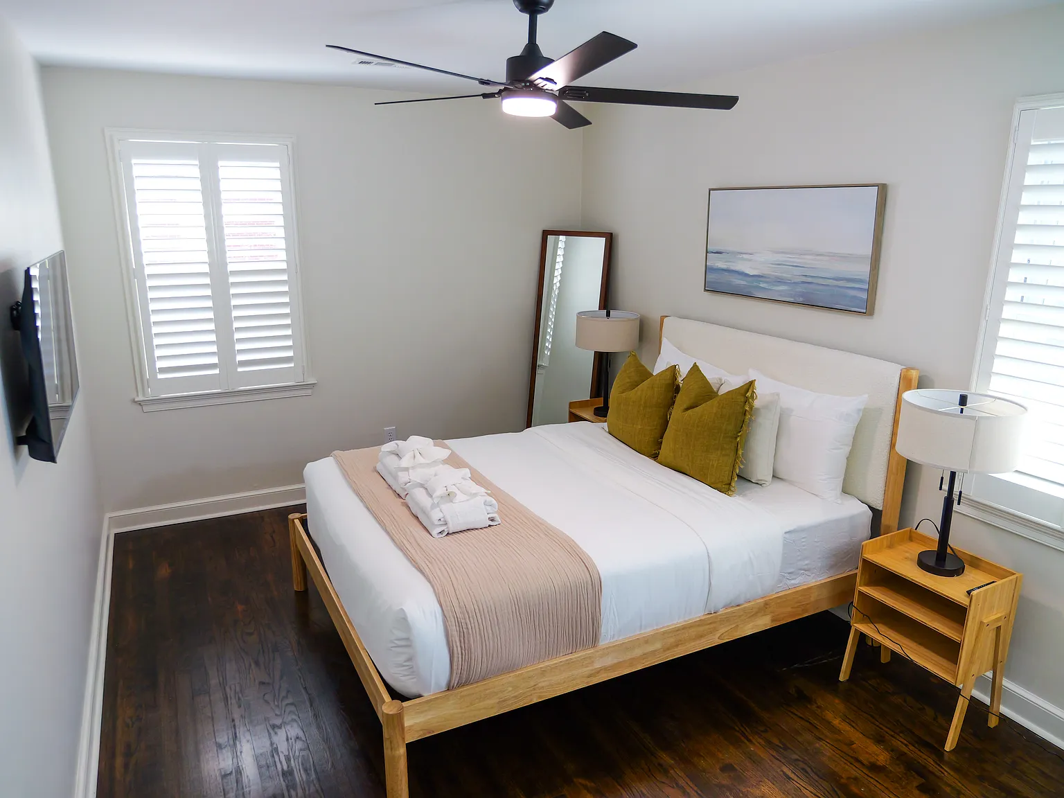 2 bed, 800 sqft, $2,600 — Photo 4