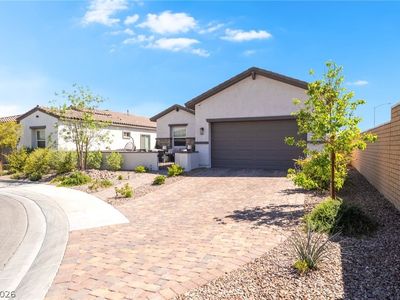 808 Klamath Springs St, Henderson, NV, 89011