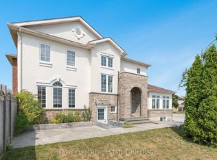 2 Vanessa Dr, Orillia, ON L3V 7Y8