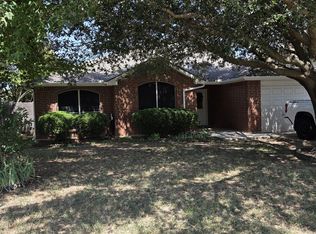 1718 Ryanfeld Dr, Mansfield, TX 76063