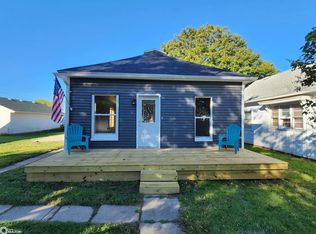 604 S Maple St, Creston, IA 50801