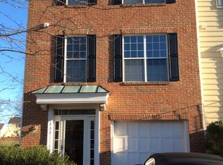 200 Connery Ter SW, Leesburg, VA 20175