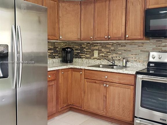 4th image of 26700 SW 138th Ave