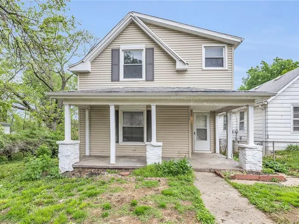 5850 Peery Ave, Kansas City, MO 64126