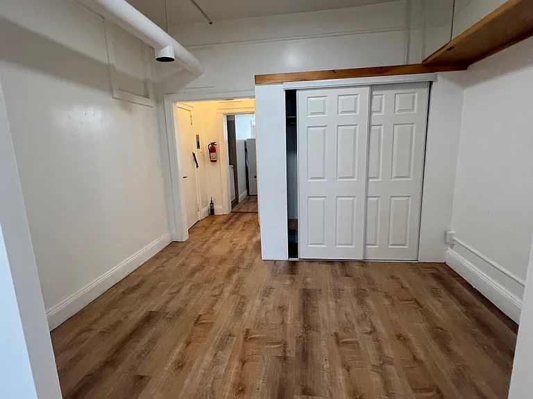339 Grove St #4 — Photo 5