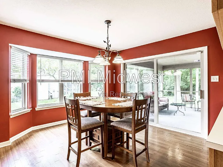3712 Kinnett Ln — Photo 10