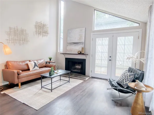 10107 E Peakview Avenue, Englewood, CO 80111