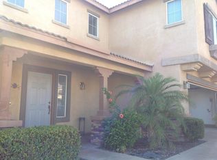 7220 Plum Tree Pl, Fontana, CA 92336