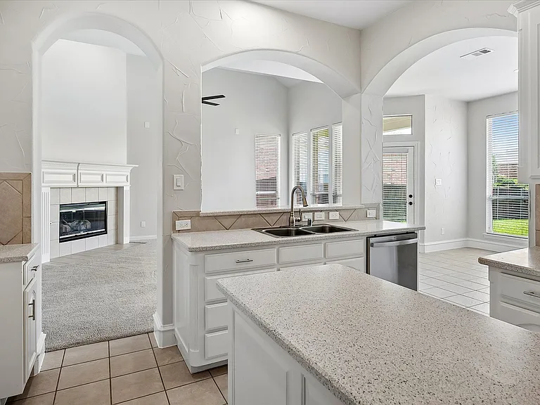 1604 Morning Dove Ct — Photo 10