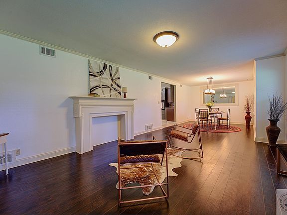 3rd image of 2321 Jefferson Ave