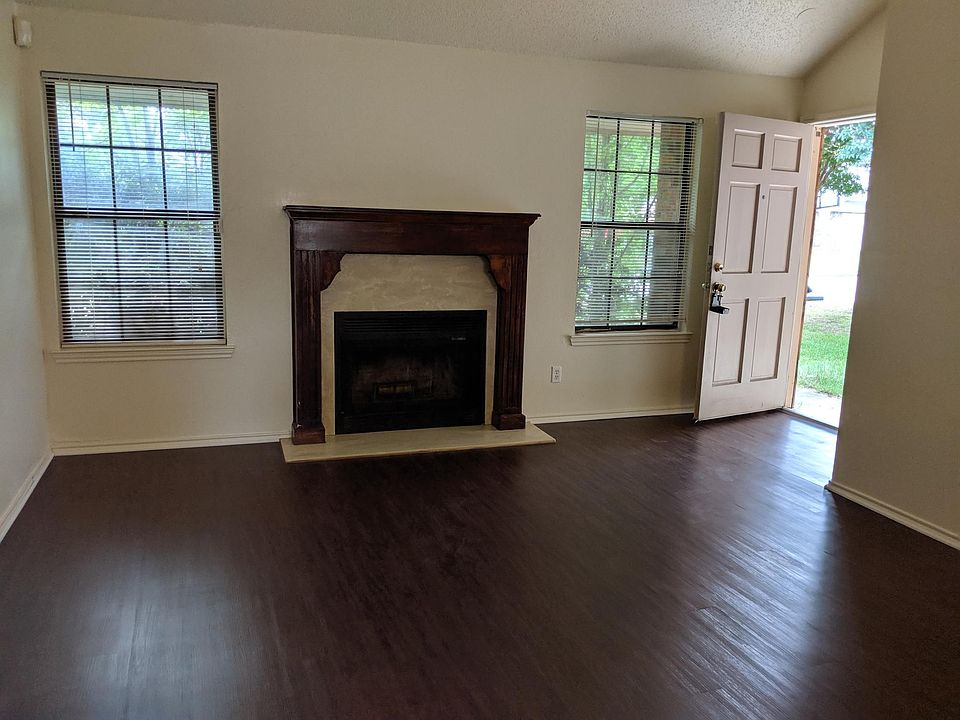 2nd image of 5108 Winterberry Ct