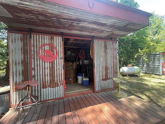 5th image of 899 N Highway 41 #N