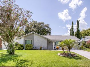 12111 Meadowbrook Ln, Hudson, FL 34667