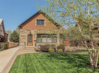 19350 S Sagamore Rd, Fairview Park, OH 44126
