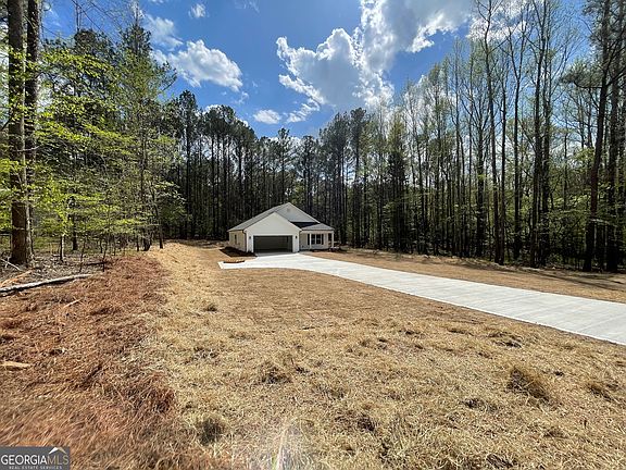 2nd image of 287 Rocker Rd