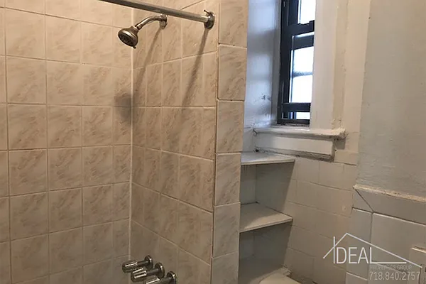 Rented by Ideal Properties Group | media 8