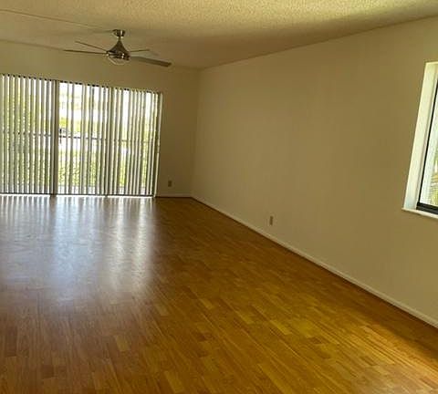 5th image of 16511 Blatt Blvd APT 206