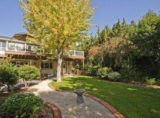 693 Upland Rd, Redwood City, CA 94062