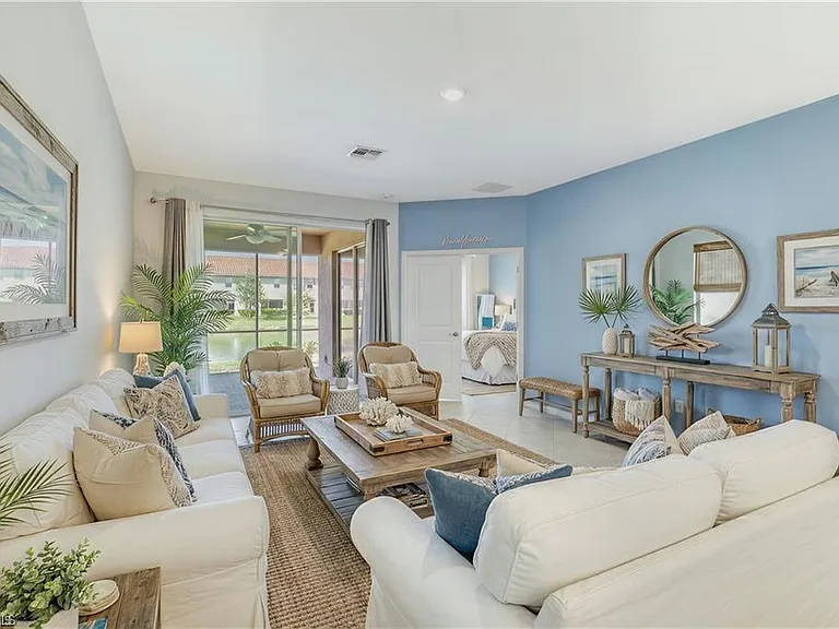 2567 Vine Ave — Photo 1