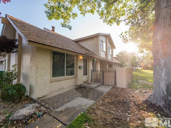 72 Condor Cir, Carson City, NV 89701