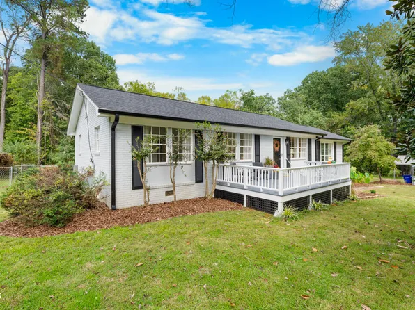 3026 Rosebriar Dr, Durham, NC 27705