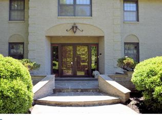 100 Sparango Ln, Plymouth Meeting, PA 19462