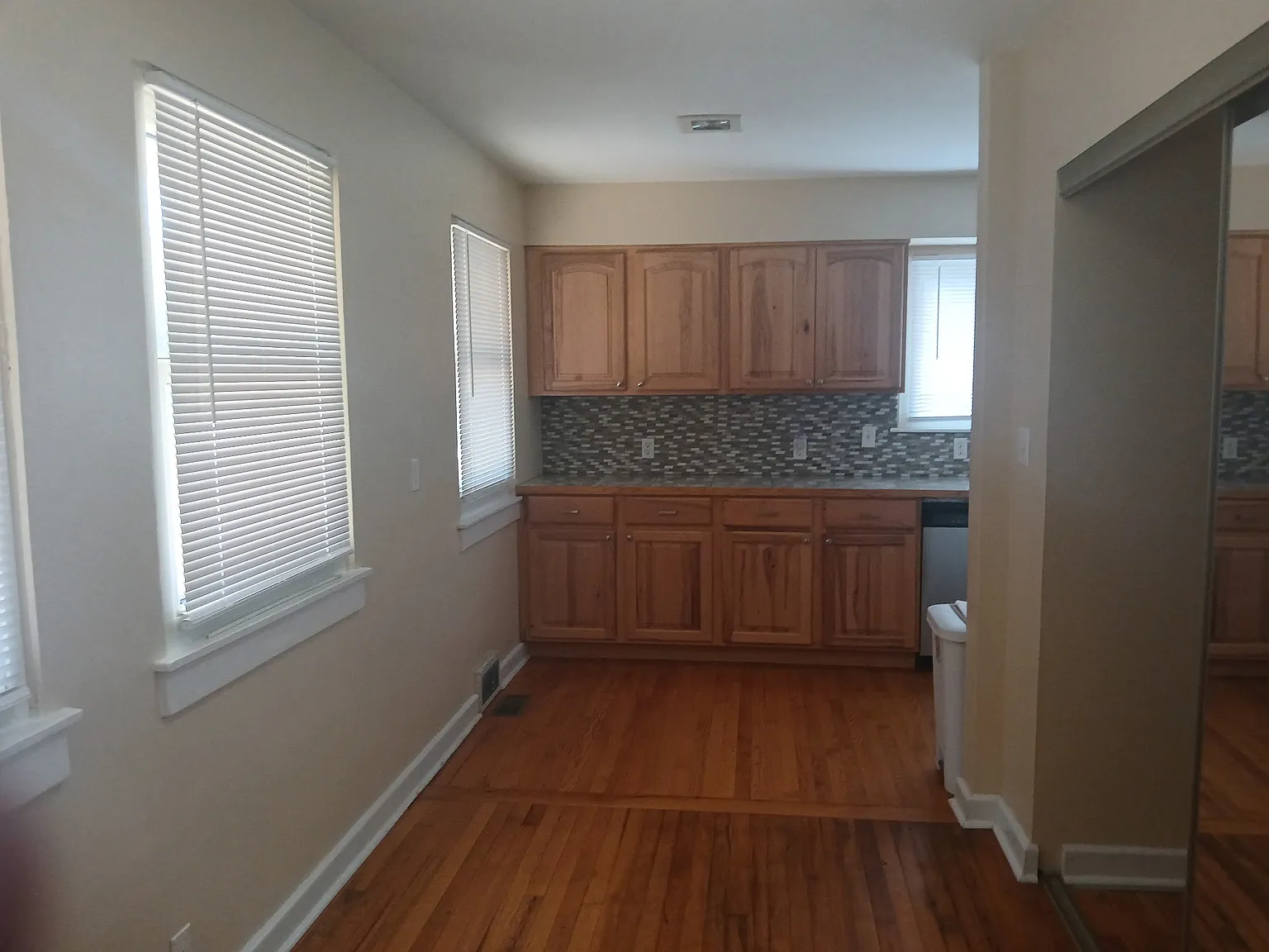 71 East Marshall Street - 1 — Photo 3