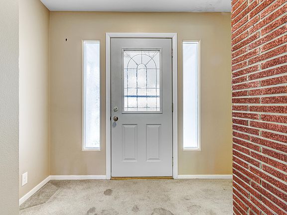 3rd image of 3556 E Manitou Cir