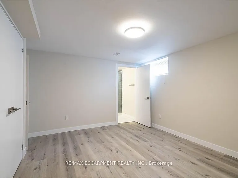 196 Upper Paradise Rd #2 — Photo 13