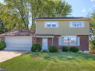 7 School House Rd, Newville, PA 17241