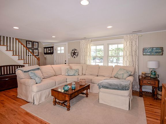 5th image of 1 E Gloucester Avenue
