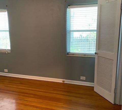 5th image of 309 Venetian Dr