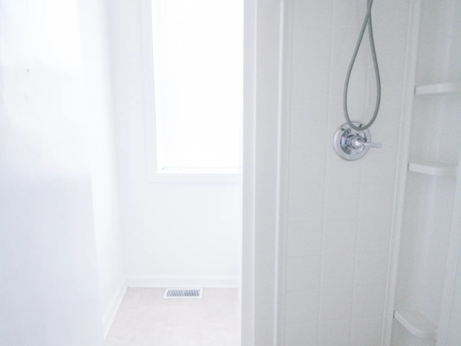 4 bed, $3,600 — Photo 4