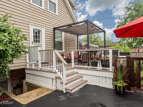 4th image of 523 Gierz St
