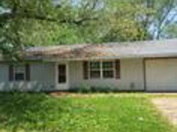 610 Dogwood Dr