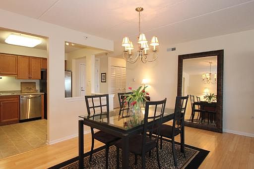 4th image of 390 Western Ave #504