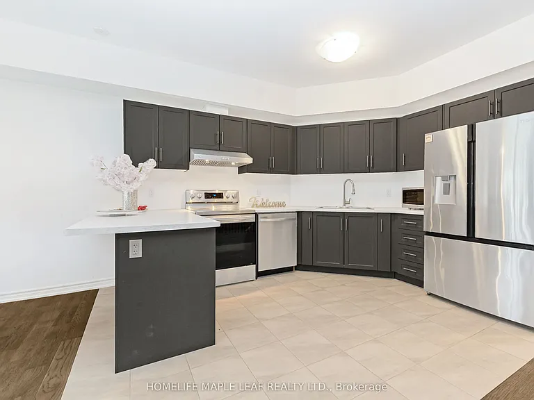 104 Delphi Ln — Photo 15