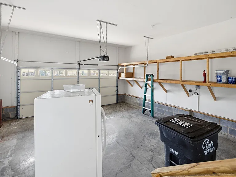 6613 Saint Laurence Dr — Photo 14