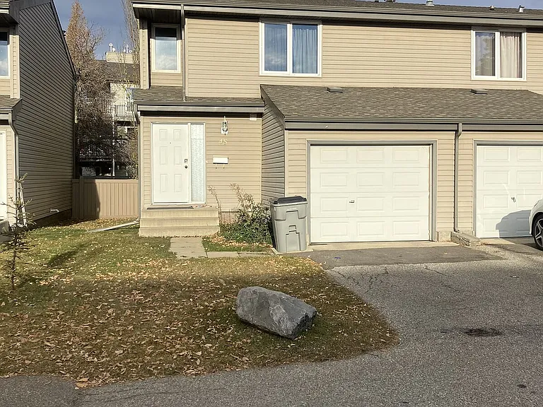45 Akinsdale Gdns — Photo 13
