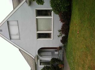 7716 18th Ave NE, Seattle, WA 98115