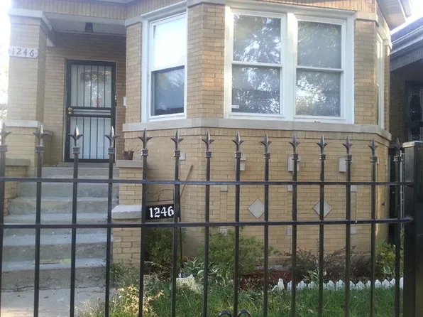 1246 W 74th St, Chicago, IL 60636