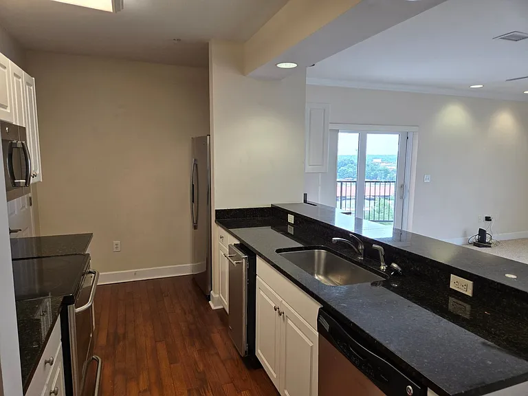 900 S Stadium Rd #S712 — Photo 3